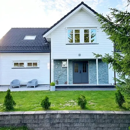 Villa Stor Enebolig I *