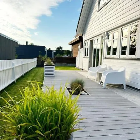 Stor Enebolig I Villa Trondheim